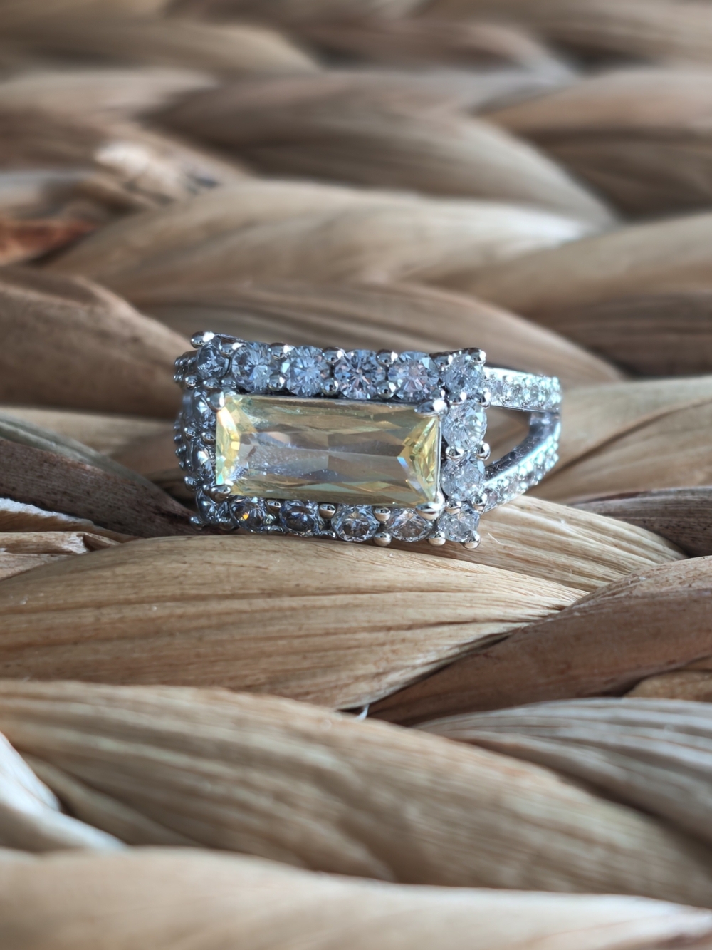 Elegant Yellow Crystal Halo Ring in Silver